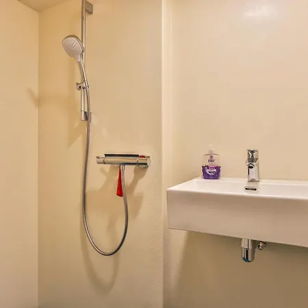 Hotelschip Bracksand City, In De Zomer En De Winter! Botel