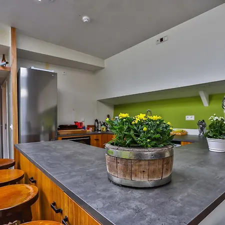 Hotelschip Bracksand City, In De Zomer én De Winter! *