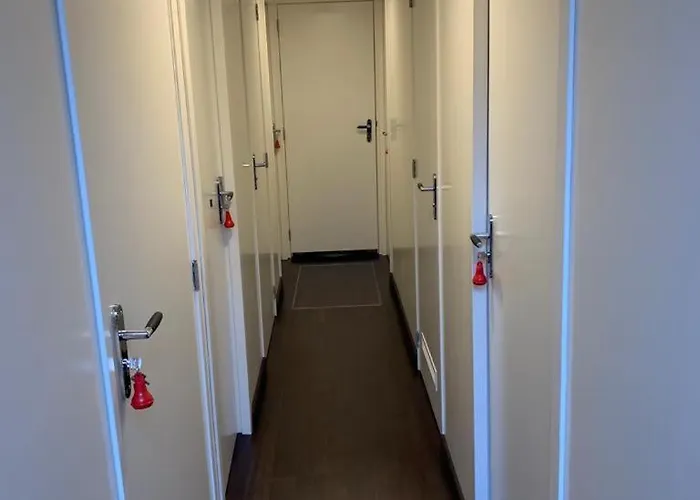 Hotelschip City, In De Zomer én De Winter!