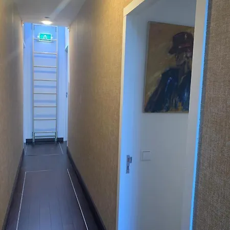 Hotelschip Bracksand City, In De Zomer En De Winter! * アムステルダム